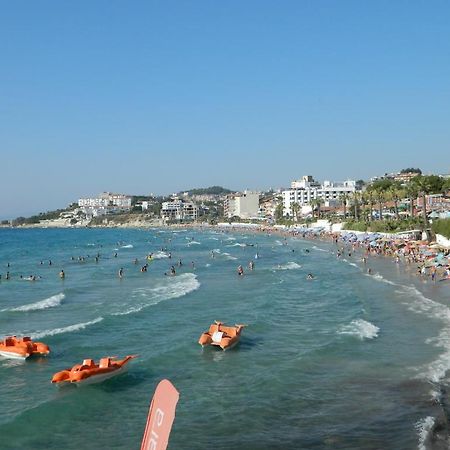 Kibar Apart Pansiyon Kusadasi Exterior photo